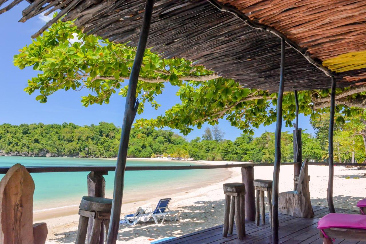 Kaz Kreol Beach Hotel Ocho Rios Eksteriør billede