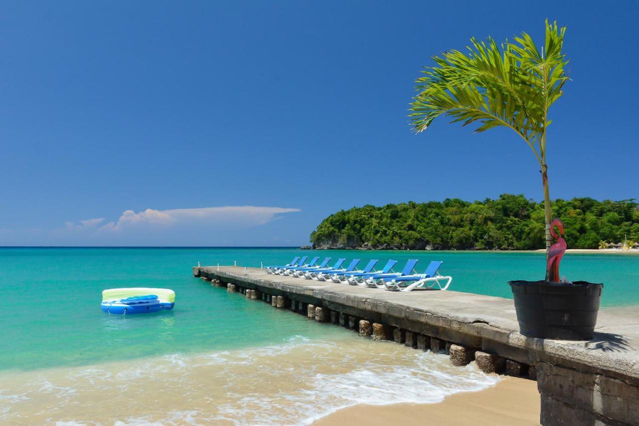Kaz Kreol Beach Hotel Ocho Rios Eksteriør billede