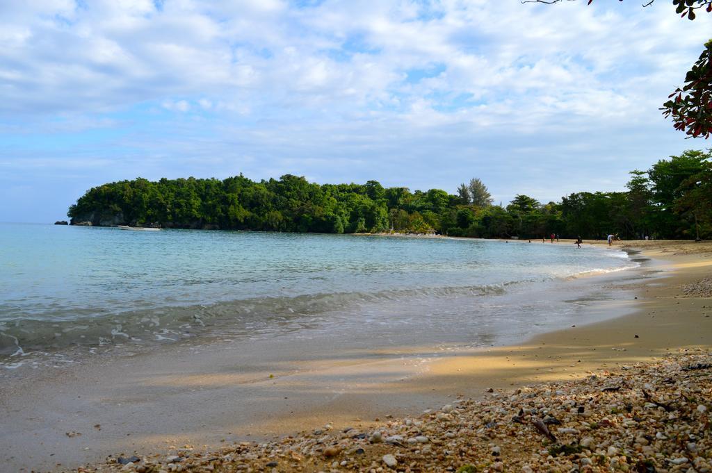 Kaz Kreol Beach Hotel Ocho Rios Eksteriør billede